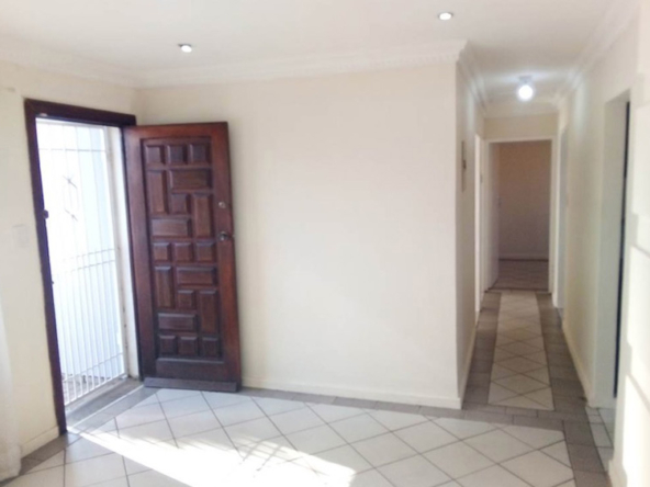 3-Bed-House-in-Zakariyya-Park-Gallery-2