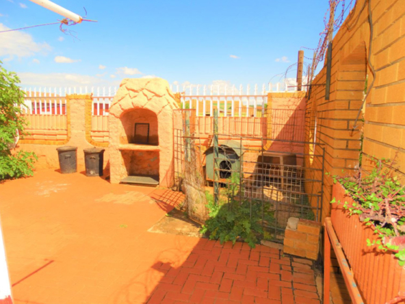 4-Bed-House-in-Alberton-Gallery-7